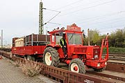 Am Morgen waren die Wagons mit  den historischen Wagen in Milbertshofen entladen worden (©Foto:Martin Schmitz)